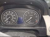 BMW X1 xDrive28I WBAVL1C50EVY20273 снимка