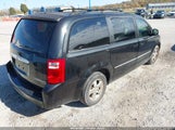 Dodge Grand Caravan Sxt 2D4RN5D19AR117594 снимка