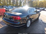 Volkswagen Passat 1.8T Se 1VWBT7A34HC054913 photo