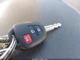 Toyota Rav4 Xle JTMRFREV1HJ707628 снимка