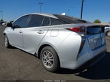 Toyota Prius Two JTDKBRFU9H3048253 снимка