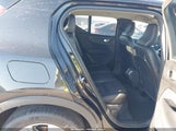 Volvo Xc40 T5 Momentum YV4162UK1N2763065 photo