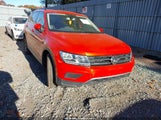 Volkswagen Tiguan 2.0T Se/2.0T Sel/2.0T Sel R-Line/2.0T Sel R-Line Black 3VV2B7AX7KM118569 photo