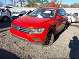 Volkswagen Tiguan 2.0T Se/2.0T Sel/2.0T Sel R-Line/2.0T Sel R-Line Black 3VV2B7AX7KM118569 снимка
