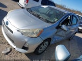 Toyota Prius C Two JTDKDTB32C1514159 снимка