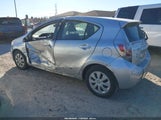 Toyota Prius C Two JTDKDTB32C1514159 снимка