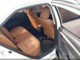Toyota Corolla Le 2T1BURHE3FC430668 снимка