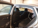 Chevrolet Malibu Fwd Lt 1G1ZD5ST5NF150392 fotografie