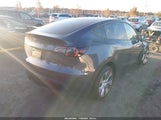 Tesla Model Y Awd/Long Range Dual Motor All-Wheel Drive 7SAYGDEE0PF615379 fotografie