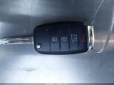 Kia Soul + KNDJP3A51J7571940 снимка