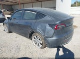 Tesla Model Y Awd/Long Range Dual Motor All-Wheel Drive 7SAYGDEE8PF869079 fotografie