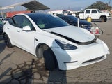 Tesla Model Y Performance Dual Motor All-Wheel Drive 7SAYGDEF7NF407652 photo