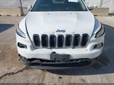 Jeep Cherokee Latitude 4X4 1C4PJMCS2HD240204 снимка