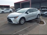 Toyota Corolla Le JTDEPRAE1LJ067611 снимка