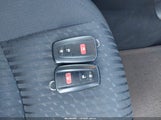 Toyota Prius Two JTDKBRFU6J3586253 снимка