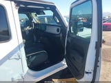 Jeep Wrangler 4-Door Sport S 4X4 1C4PJXDG5RW273800 fotografie