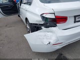 BMW 330I WBA8B9G50JNV00258 снимка