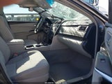 Toyota Camry Le 4T1BF1FK7HU324732 снимка
