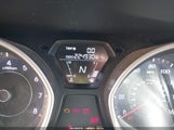 Hyundai Elantra Limited 5NPDH4AE6DH299904 снимка