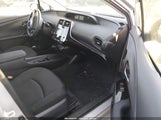 Toyota Prius Le JTDKAMFU6M3145300 снимка