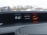 Toyota Prius C Two JTDKDTB34G1115582 снимка