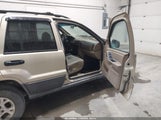 Jeep Grand Cherokee Laredo 1J4GW48S71C699227 снимка