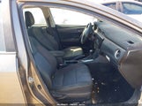 Toyota Corolla Le 2T1BURHE0JC074642 снимка