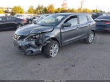 Nissan Rogue Sport S JN1BJ1CR6JW286542 photo