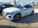 Audi Q8 E-Tron Premium Plus Quattro WA15AAGE5RB034943 снимка