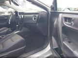 Toyota Corolla Se 5YFBURHE3JP761453 снимка