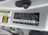 Toyota Corolla Se 5YFBURHE3JP761453 снимка
