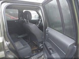 Jeep Patriot Latitude 1C4NJRFB9FD218150 снимка