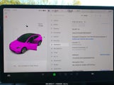 Tesla Model Y Long Range Dual Motor All-Wheel Drive 5YJYGDEE7MF200827 снимка