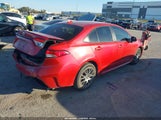 Toyota Corolla Le JTDEPRAE6LJ055390 снимка