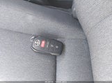 Toyota Camry Le 4T1DAACK9SU083873 снимка