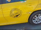 Toyota Camry Le 4T1DAACK9SU083873 снимка