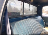 Chevrolet C20 1GCGC24MXGS147990 снимка