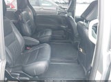 Toyota Sienna Se 8 Passenger 5TDXZ3DC3KS004859 photo