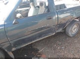 Toyota Pickup 1/2 Ton Short Whlbase Stb 4TARN81A0RZ305999 снимка
