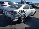 Toyota Corolla Le JTDEPMAE2N3024695 снимка