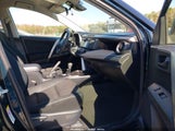 Toyota Rav4 Le JTMBFREV9HJ700072 снимка