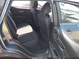 Nissan Rogue Sport S JN1BJ1CR1KW338368 fotografie