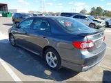 Toyota Corolla S 2T1BU4EE3DC122100 fotografie