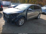 Kia Sorento 2.4L L 5XYPG4A39KG541281 photo