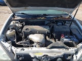 Toyota Camry Le 4T1BE32K25U585122 снимка