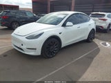 Tesla Model Y Performance Dual Motor All-Wheel Drive 7SAYGDEF9NF462295 fotografie