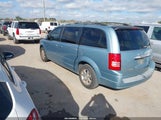 Chrysler Town & Country Touring 2A8HR54PX8R790821 fotografie