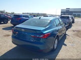Toyota Camry Le 4T1DBADK5SU018045 снимка