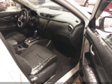 Nissan Rogue S KNMAT2MT3HP576793 fotografie