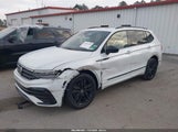 Volkswagen Tiguan 2.0T Se R-Line Black 3VVCB7AX8NM115883 fotografie
